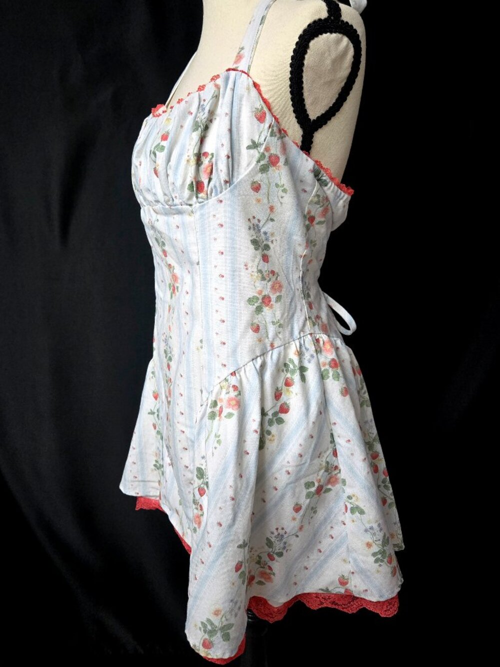 Cider Halter Dress Large Strawberry Floral Coquette Cottagecore Milkmaid - Picture 5 of 12